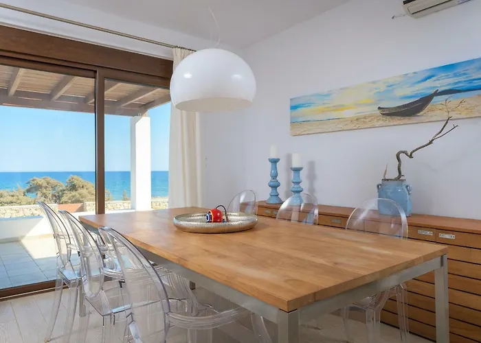 Villa Corinna Lakhania